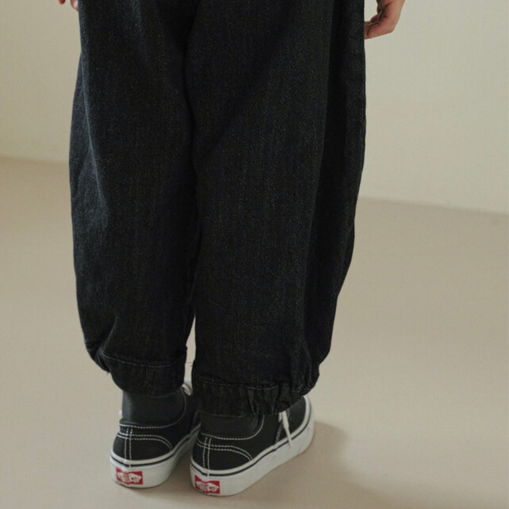 
                  
                    volume denim pants
                  
                